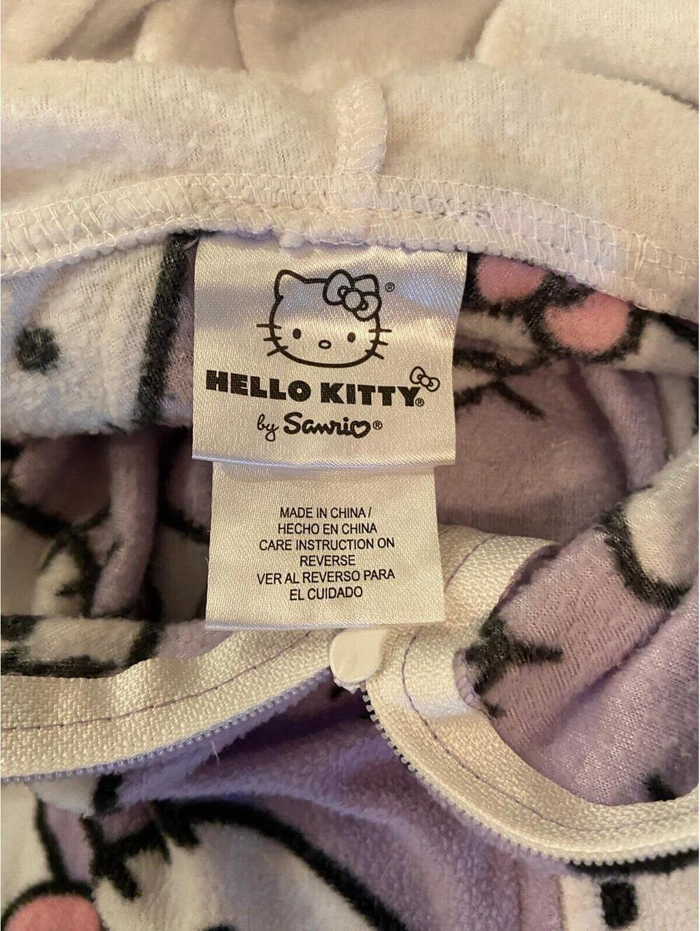 Hello Kitty Sleeper - Picture 3 of 5